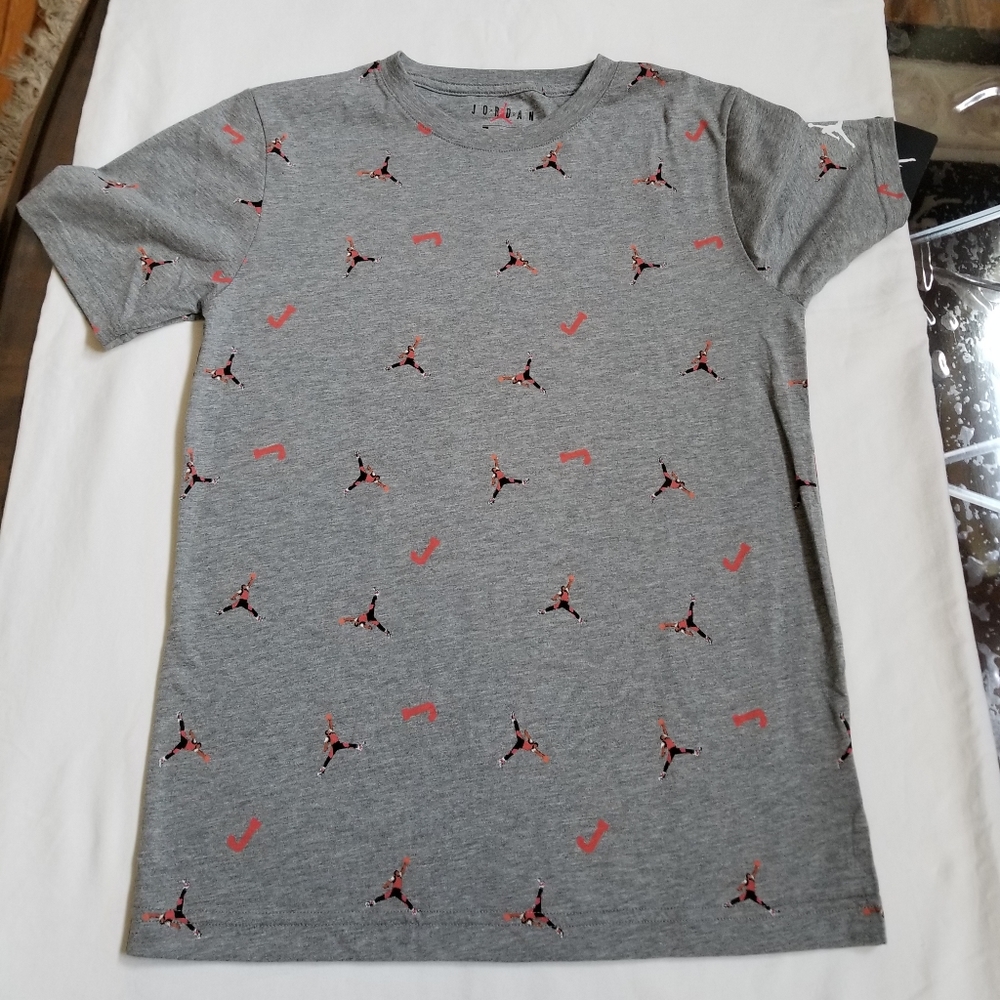 NIKE AIR JORDAN BOY'S ALL OVER PRINTED TEE T-SHIRT GRAY SZ LG